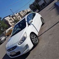 للبيع فقط اخوان اكسنت 2016 خليجي ماشيه 83 km فول مواصفات مكينه 1600 رق...