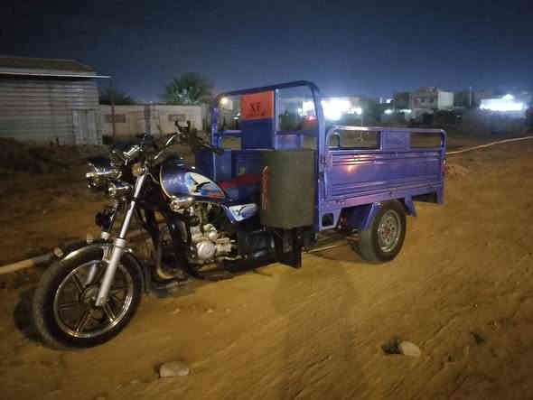 للبيع موديل 23كفاله مكان سوق الشيوخ حي العسكري سعر 2ونص وبيه مجال ***********
