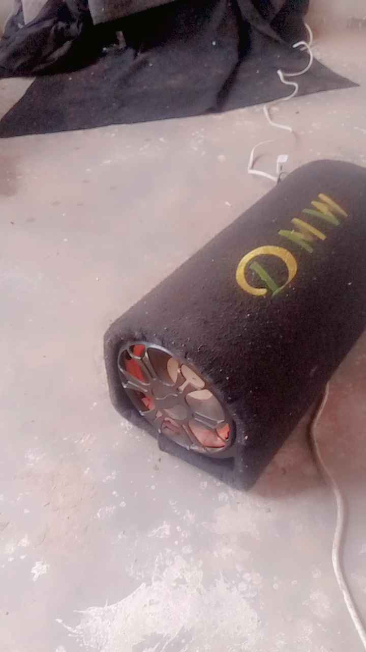 سماعه باله تصلح لمحل معمل مناسبات تحكم مضخم صوت عالى جدا التواصل *********** واتساب بغداد, العراق
