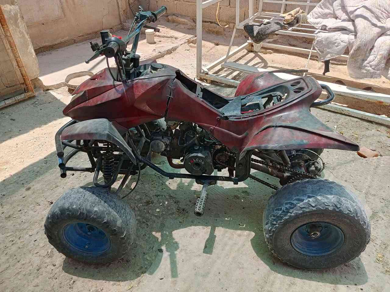 دراجه رباعيه للبيع محركها نضيف جديد السعر 350مع المجال البسيط 
رقم الهاتف ***********
