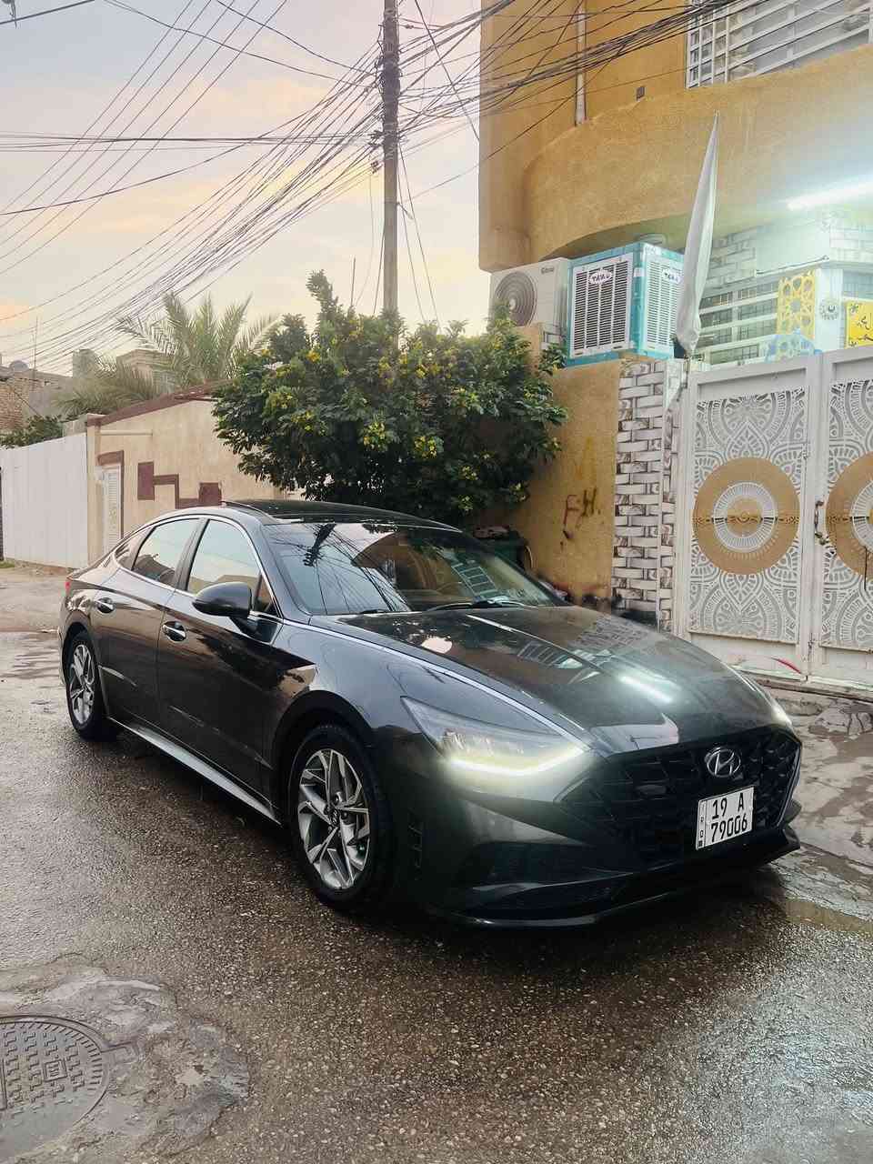 سلام عليكم للبيع او مراوس سوناتا موديل 20 فول مواصفات ماشية 55 محرك 2500 المرغوب حادثة فقط بنيد السيارة جديدة بمعنة الكلمة مكاني كربلاء السعر 148 الشراي يتصل وبي خير ويدلل ***********

