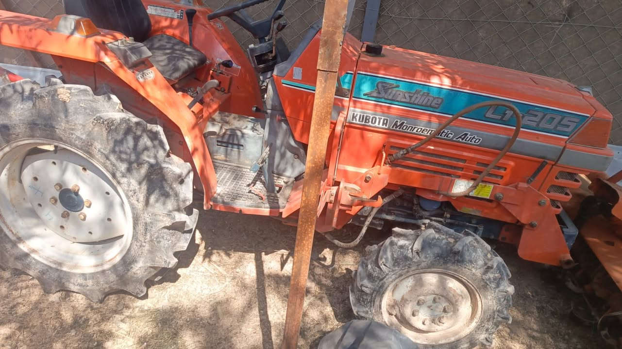 سلام عليك🫡
1مكينه كابوته للبيع دخول جديد مامشتغله بل 🌹عراق🇮🇶
2مكينه 3بستم 🛠️🛠️🛠️
3مكينه دبل4*4
4معه معدات (كيله +رفاس+فدان+ديجر)🌹🌹
5ملاحظه /مكينه مكفوله كفاله عامه حته ماء الشركه بيه🌹🌹❤️❤️
6سعر /14.750$$🌹
لاستفسار/خاص اوتصال/***********
