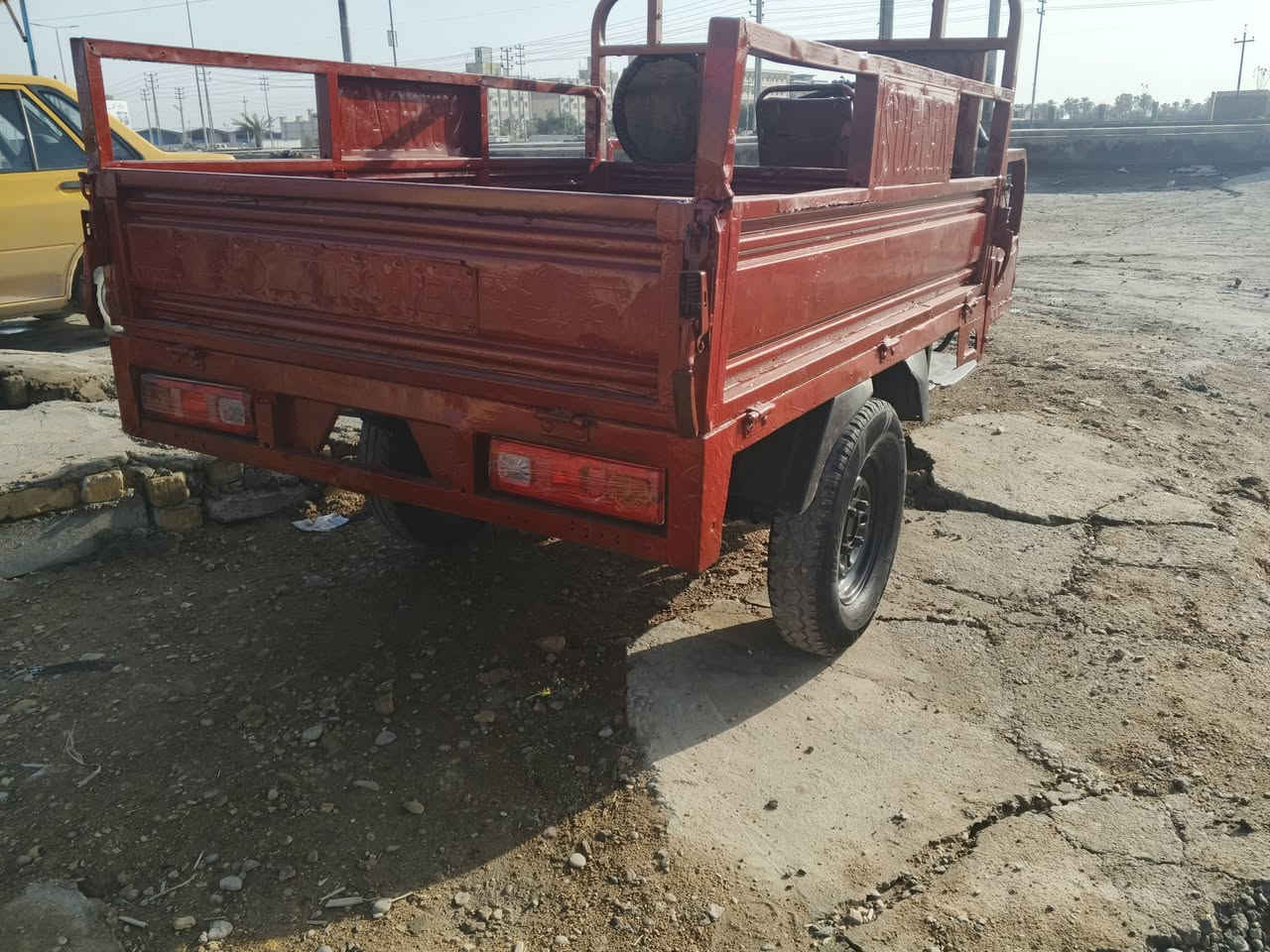 ستوته سلطان لبيع اوراق معمره وكامله سعره 1400وبيه مجال مديل 2014 ***********
