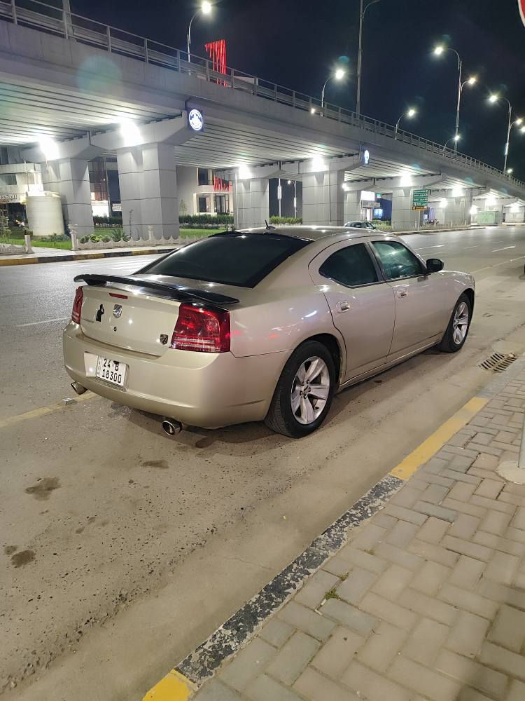 السعر 115
للبيع جارجر موديل 2009

حجم المحرك 3500 لون مميز ورقم مميز سياره جديده ومال جناي شرط مامشتغلة خط ستخدام شخصي من البيت للدوم فقط

داخلها وظع شركة شاشة كامره سنتر لك منظومت زنون كاملة طخمها كامل طخم تاية جديد ادامة كاملة عل سياره الف مايعوزها 

صبغ بيها تلاث قطع اثر شخط شرط بدون قطره معجون مكاني موصل الأيسر  رقم دهوك دولي تحويل ثاني يوم اني 

الشرعي اي ستفسار هاتف ***********،،*********** موصل, نينوى
