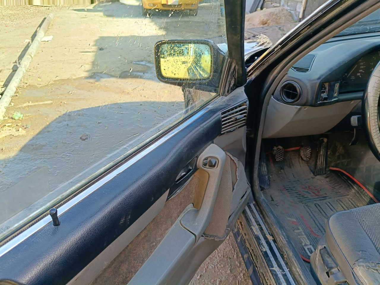 بيئم 525مسكر سيارة جاهزة بس التبريد مايشتغل والباقي كله شغال سنويه ساقطة السيارة  مطلوبه غرامات مليون علة المشتري السعر 25 مكان السيارة الديوانية الحمزة الشرقي


**إذا كنت صاحب هذا الإعلان وتريد حذفه لأي سبب، رجاءا أرسل رسالة إلى الدعم الفني**