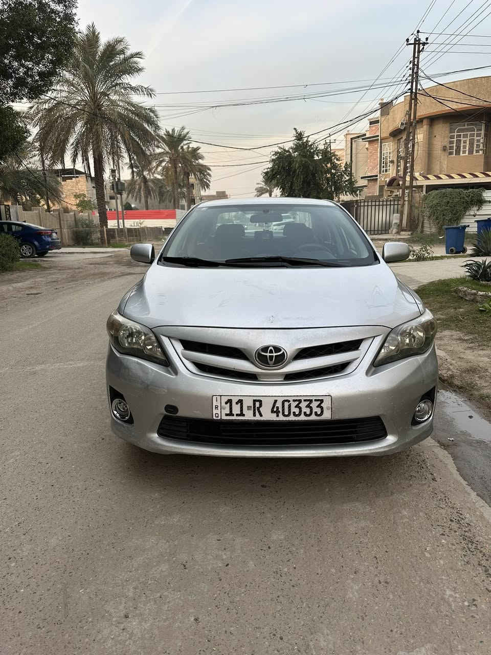 السلام عليكم 
سيارة كورلا للبيع موديل 2013 رقم بغداد انكليزي اللون سلفر وارد امريكي فئه (S) كلين بدون ضربه دواخل كلها بلاديه بيها صبغ بنيد وصفحه السايق بدون دواخل اثر شخوط حجم المكينه 1800 تحكم ستيرن منظومة تبريد جديده ميكانيك بحاله جيده ويل كب السياره بأسمي.
السعر 120$ 
مكاني حي العدل من يرغب بلشراء الاتصال على الرقم ***********
