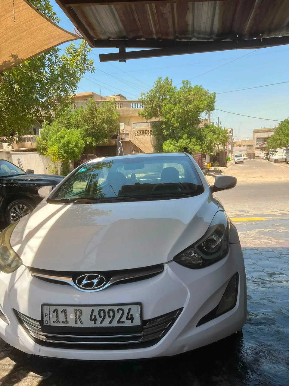 سلام عليكم 
النترا ٢٠١٦ خليجي 
مكينة ١٨٠٠ دوش 
كير مكينه تبريد صبغ ضربه مكفولة
بيها فقط بارد ع كد اصبع جاملغ الخلف السائق فقط 
المكان بغداد 
السعر /١٢٥$ بيها مجال قليل 
ترهم مراوس ب احدث امريكي 
***********
