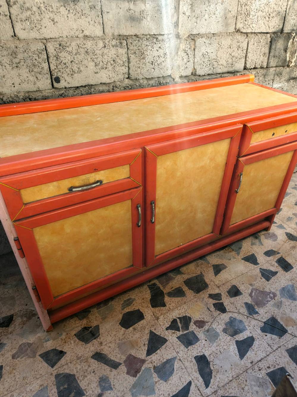 بغداد المدائن يوجد خدمه توصيل بكروه داخل بغداد فقط 