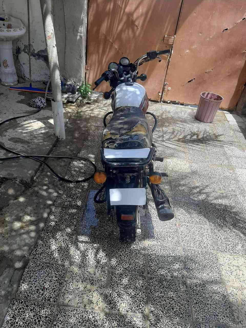 بوكسرا موديل ١٨ أوراق كاملة مكان بلدروز


**إذا كنت صاحب هذا الإعلان وتريد حذفه لأي سبب، رجاءا أرسل رسالة إلى الدعم الفني**