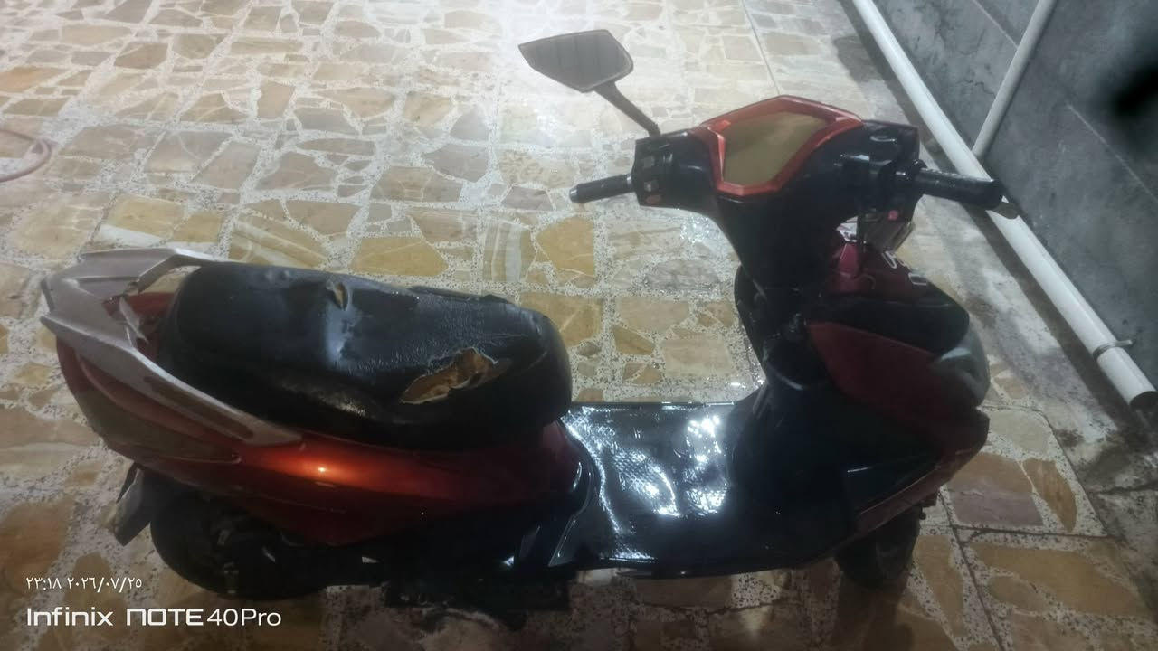 السلام عليكم موطور سكنس للبيع كامل نقص بطاريات السعر 250 وبي مجال اللاتصال  ***********
 
ا
