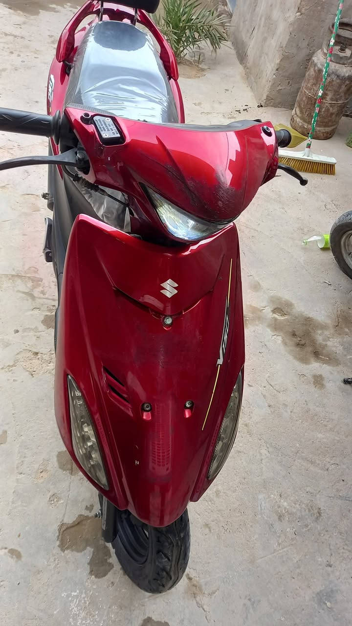 سلام عليكم  سكنس صيني البيع دراجه كامل وحلوه اي نقص مابيه نكر سلف بس شوي بلكفر الكلام كسر ملحوم السعر 350 وبيه مجال ***********رقم واتساب
