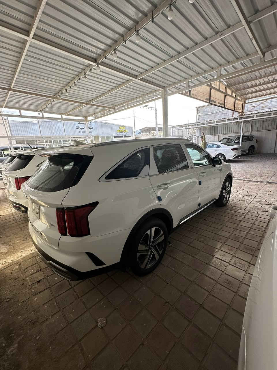 السلام عليكم سورنتو مديل ٢٠٢١  ماشيه السياره (✌️٥٢الف فقط)رقم اربيل سنويه بعدهي ماساقطه تريد تحويل وكاله ثاني يوم مكاني نجف السياره فول مواصفات عده البنرامه والفورويل /بصمه /كشنات جلد /تحكمات /شاشه الجبيره/ ٤وضعيات قياده /جي بي اس/كشنات كهرباء/جنطه كهرباء +شفط/ كير ماوس/ وبيعه بعد هواي مواصفات تبريد كير مكينه حداديه مكفولات مكينه٦ سلندر السياره بيهه ب٣باردات صغار اثر شخوط وشخط صغير بالجاملغ الأمامي السياره مال جناي الله شاهد الباقي مكفول السعر ٢٦٥وبيهه مجال  للاستفسار ***********
