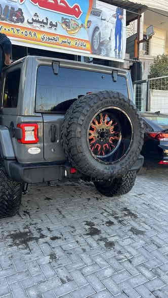 السلام عليكم ورحمة الله وبركاته 
للبيع جيب رانگلـر (صـحاري)
محرك السيارة 6 سلندر 
موديل (2023) 
ماشيه 2000 km بمعنى ( زيرو )
دخول جديد ( بدون رقم )
تترقم بغداد 
الحادث كما موضح بالصورة 
ملاحظة مُهمة "
السيارة صبُغ عام ، ( جمالية فقط)
السعر 32$
بغداد حي الجهاد او الحارثية
***********
