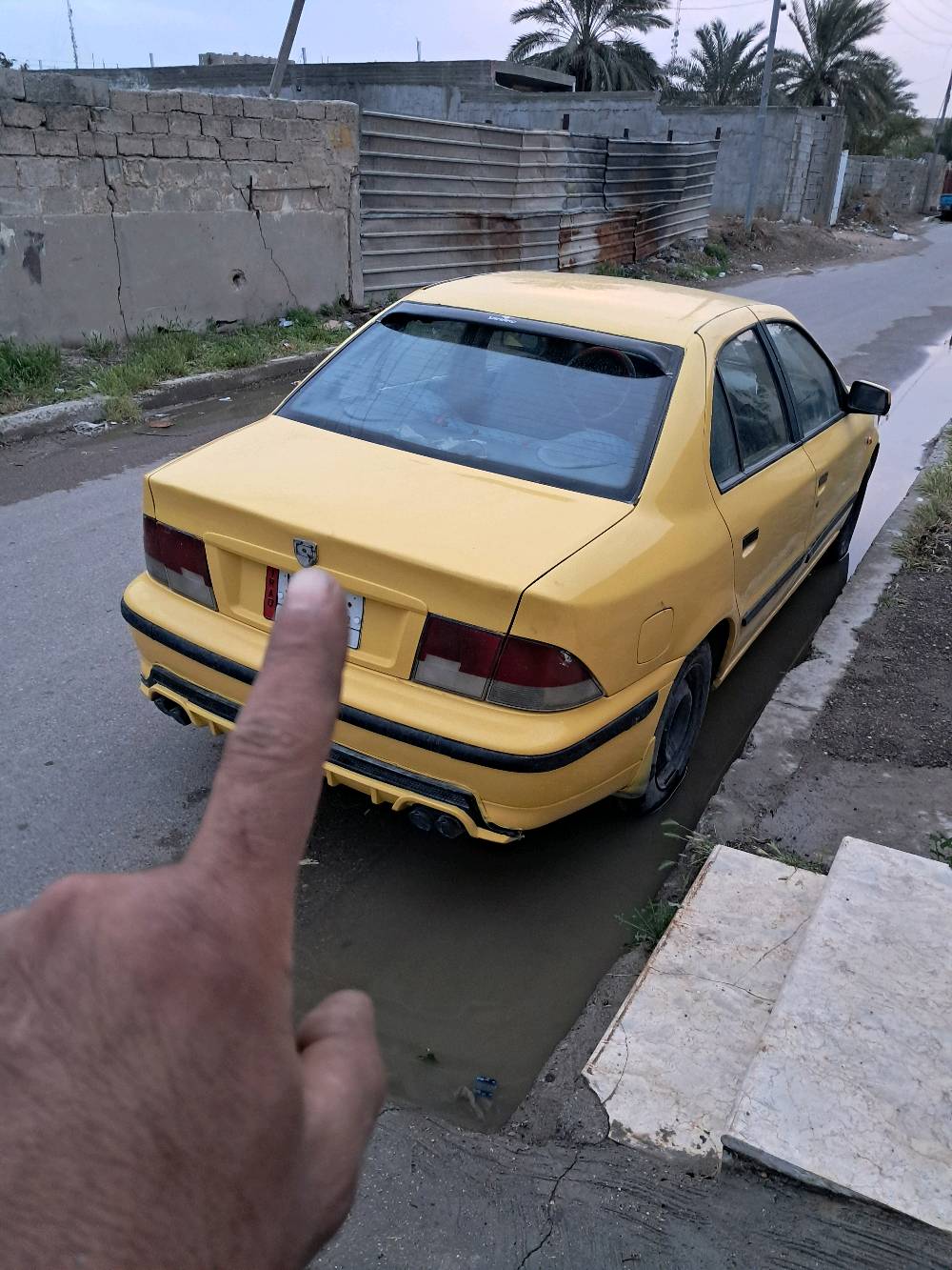 سمند موديل 2009 السيارة رقمه بغداد شرط التحويل السياره محور مكينةكورلة  وكير اوتماتيكالسيارة نقصة حداديه وترتيبات بسيطه 
بغداد بوب الشام *********** 