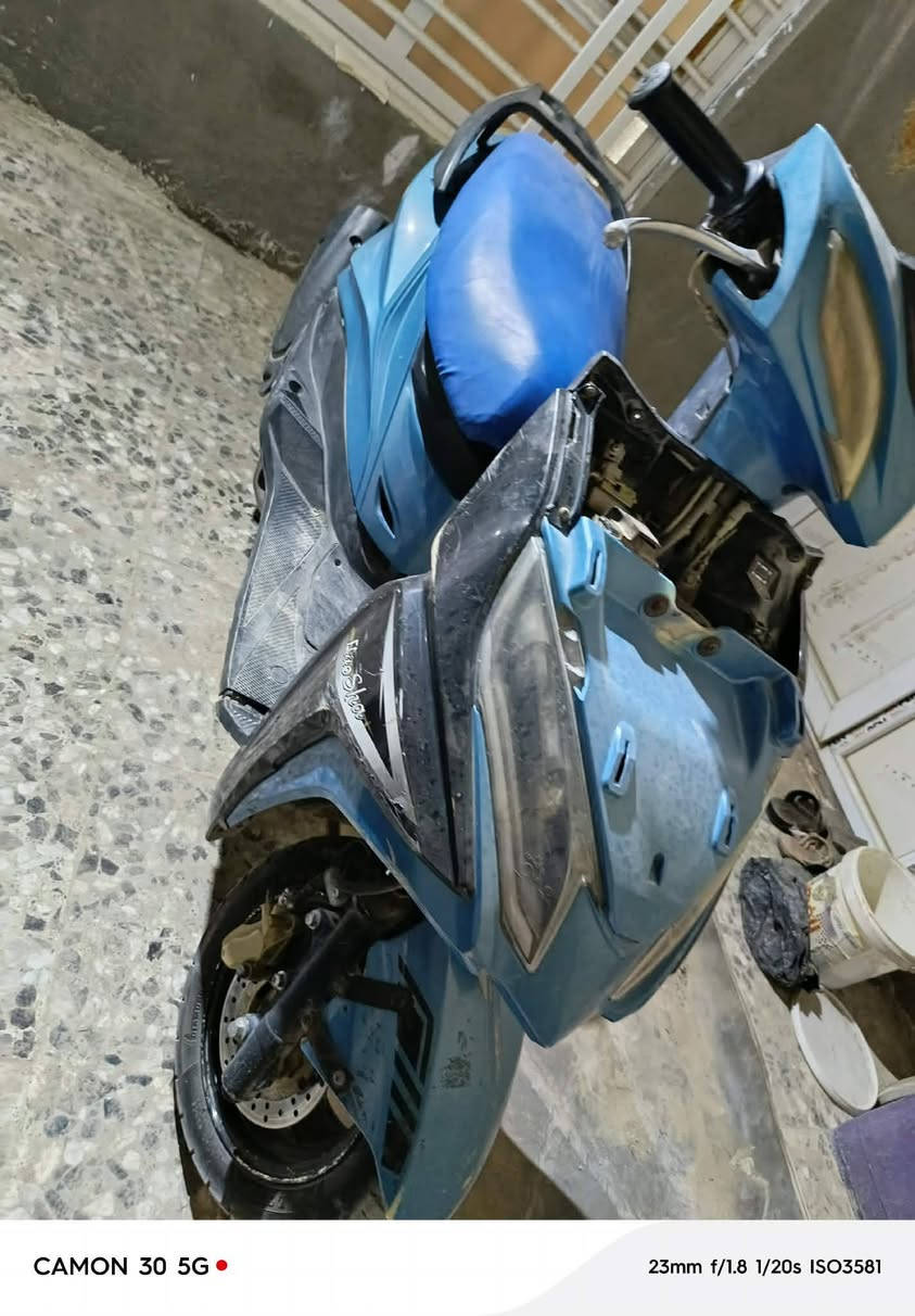 السلام عليكم
ماكس جامبو ياباني للبيع
ما مفتوحه ووجاهزه م̷ـــِن كلشي 
نقص فقط الوجه مال كفر مبين بالصور
اتصال عـلى  | ***********
او علـــق وادخلك خاص
