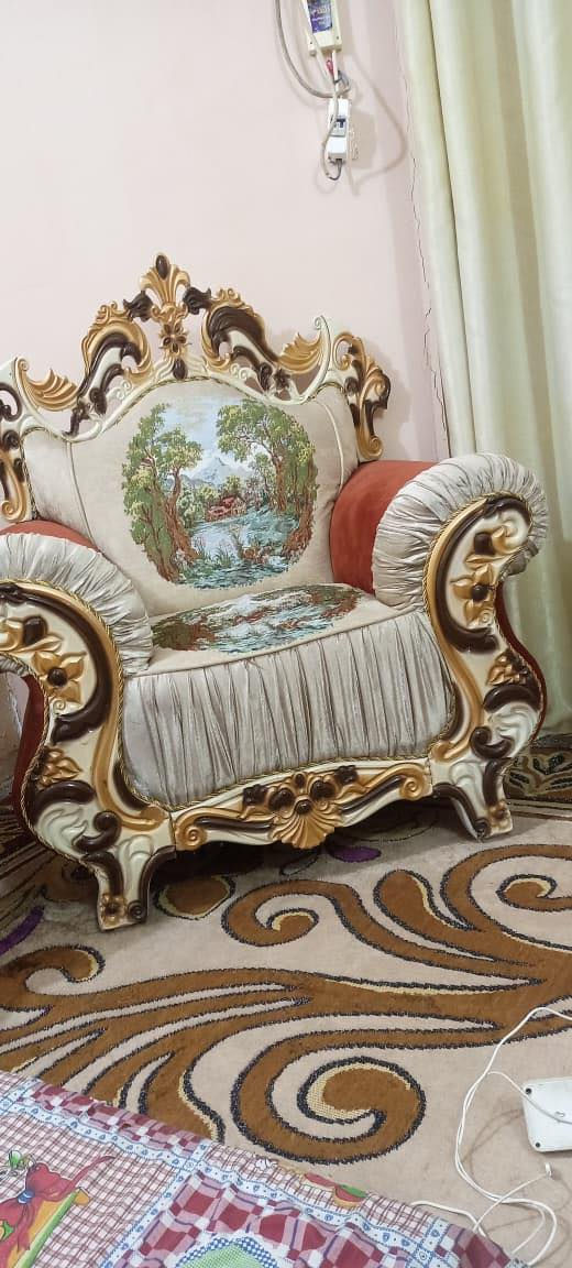 السلام عليكم للبيع تخم  مستعمل نضيف الله شاهد  الاستفسار اتصل على الرقم***********
