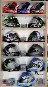 خوذ • اي موديل • توصيل