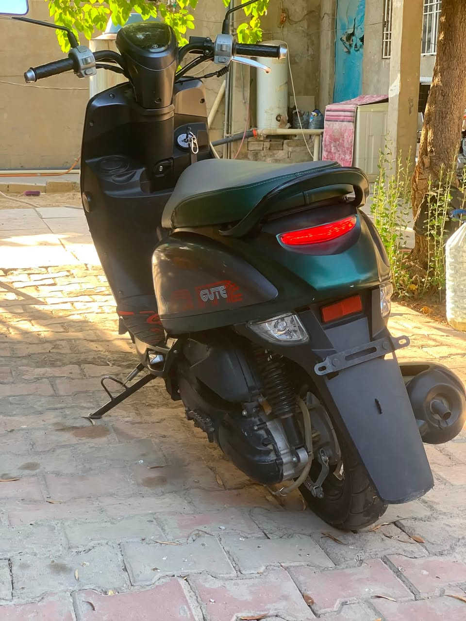 ‏بوليسي موديل 23 دراجة بعدها صفر مابا مستخدم شهر ونص تراجعه عيب ما أبيها لا صرف لا بخار مكينة ماما مفتوح دراجة كامل أي نقود صيات مال بها السعر 850 وبي مجال بسيط الرقم***********
