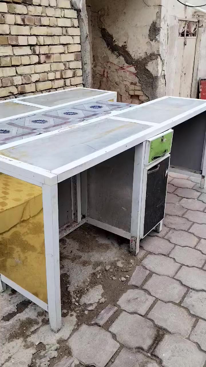 السلام عليكم اميوزه مات كافتريه البيع كوت الانوار السعر 60 قفل الاتصال على الرقم *********** خاص موجود
