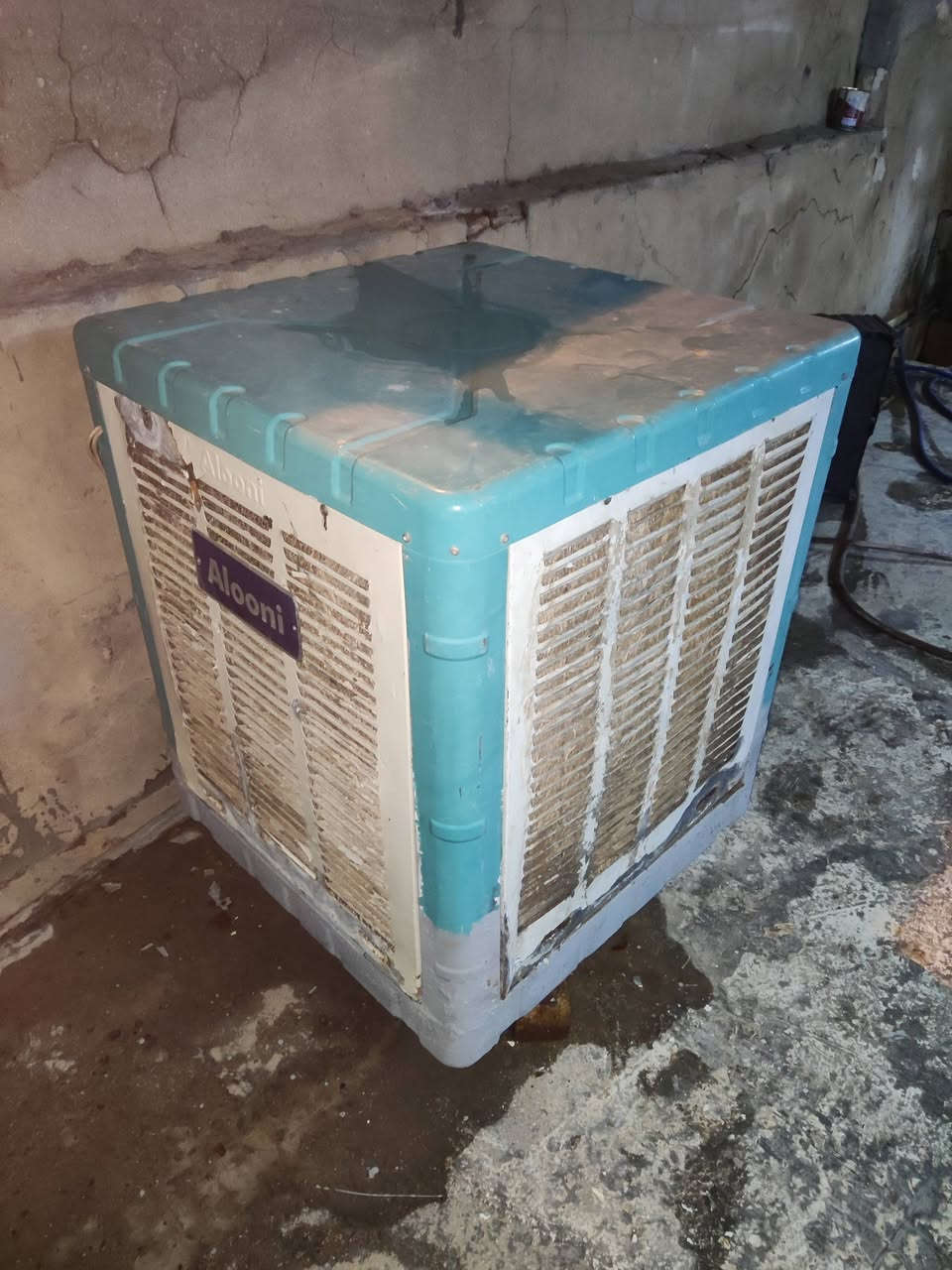 مبردة حجم ثنين ونص موطور أصلي سرعتين إيرانية سعره 60 ألف وبيه مجال
عنوانه فلوجة حي الجمهوريه 
***********
***********
