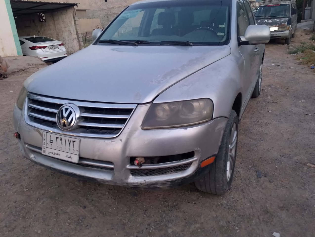 السلام عليكم فولكس واكن البيع 2005 مكينه وكير بطه 2400  رقم بغداد
السعر 55 ورقه وبيها مجال 
رقم الهاتف *********** 
العنوان ديالى
