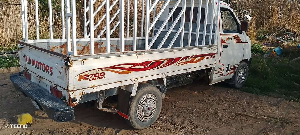 ليفان موديل ٢٠١٣ محرك كورله ياباني  
٥ كير بدون ضربه تحويل ثاني يوم
***********
العنوان ديالئ بعقوبه هاشميات
