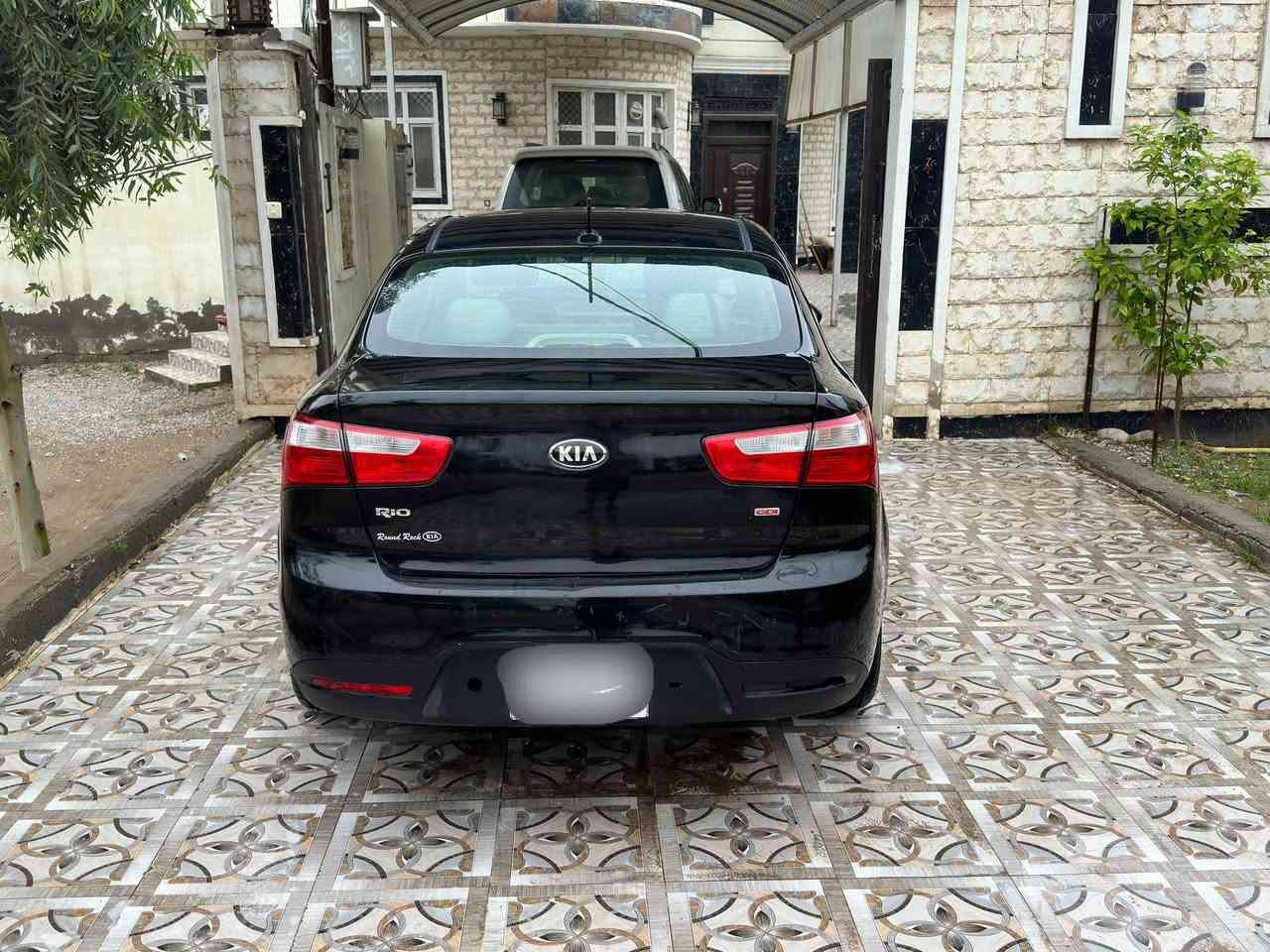 سلام عليكم كيا ريو2014
الفئة:LX

محرك:1.6

ماشيه:69,000

صبغ فقط هلال بالباب الخلفي عكس السايق

الاستفسار:***********

مكاني ديالى بعقوبة

السعر:9,500
