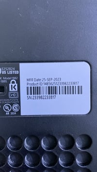 🎮🔥 للبيع Xbox Series X – 1TB 🔥🎮 الجهاز نظيف جدًا، استعمال اقل الشهر ال...