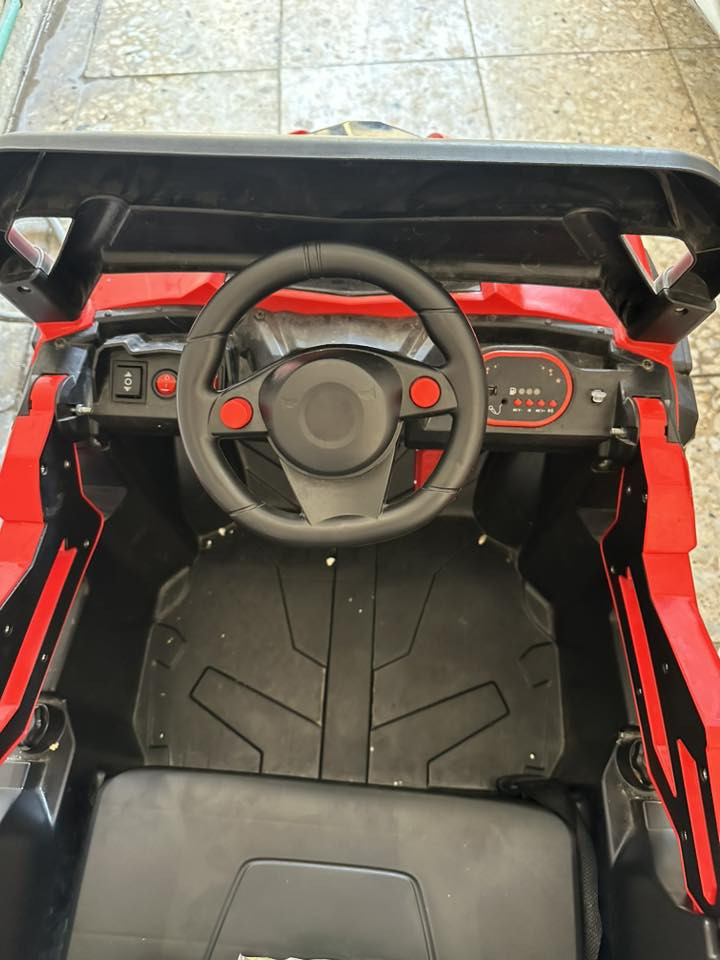 سياره جديده ام الشحن  السعر ١٠٠قفلل الرقم *********** المكان الغزاليه
