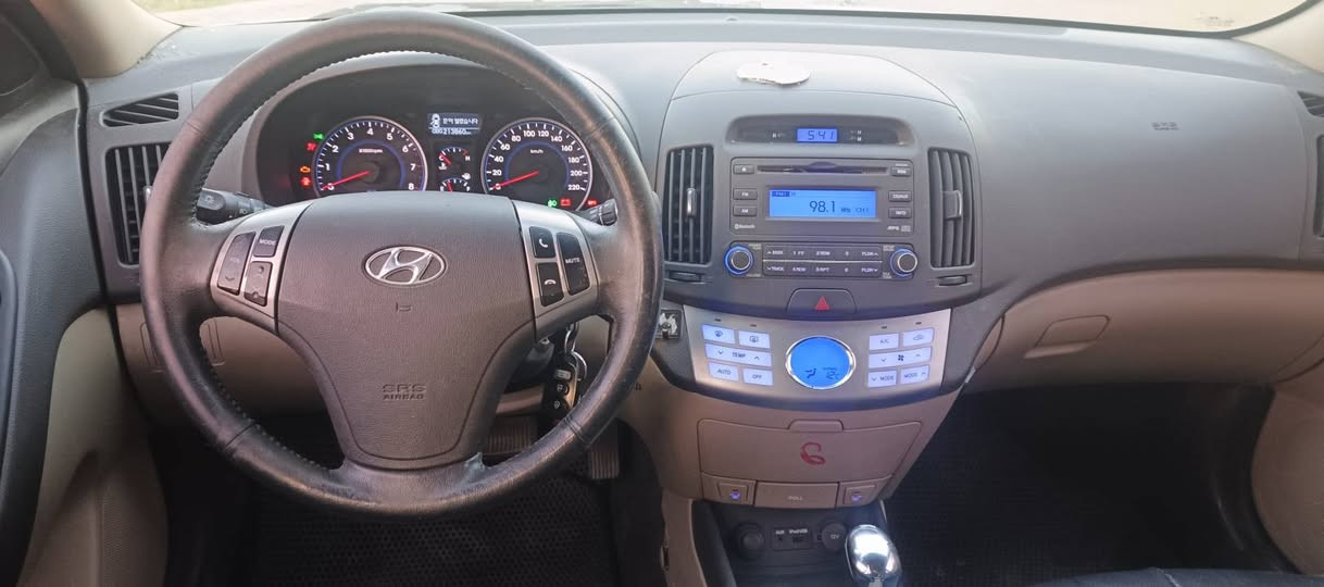 ئاڤانتی 2009 eco
نموونەی جوانی

فولی بێ صڵایت

گێچ وەنەوشە

لێزەری

لایت ڕەش

ویل گەورە16 

عاسە

ڤۆلیۆم

ئاوێنە شەفت

ئاوێنە ئیشاڕەت

کوشن هیتەر
کوشن جڵد

تەبرید لەمس

سوکان ڤۆلیۆم

گێڕ مەکینە توندوتۆڵی ساردو گەرم بەشەرت

پێش و پشتی کەپسە

سەقفی شووشەی

کەڤەرگۆڕاو خایس بەشەرت

مشتەری نامەبنێرە یان پەیوەندی بکە

***********  سەنگەسەر
