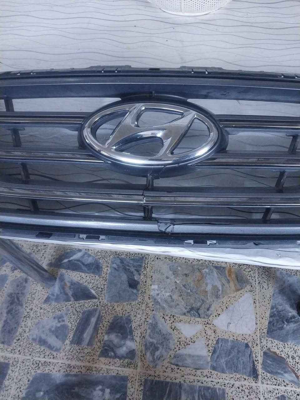 للبيع غراض هونداي سوناتا المعروض فقط مكاني بغداد للإستفسار ***********
