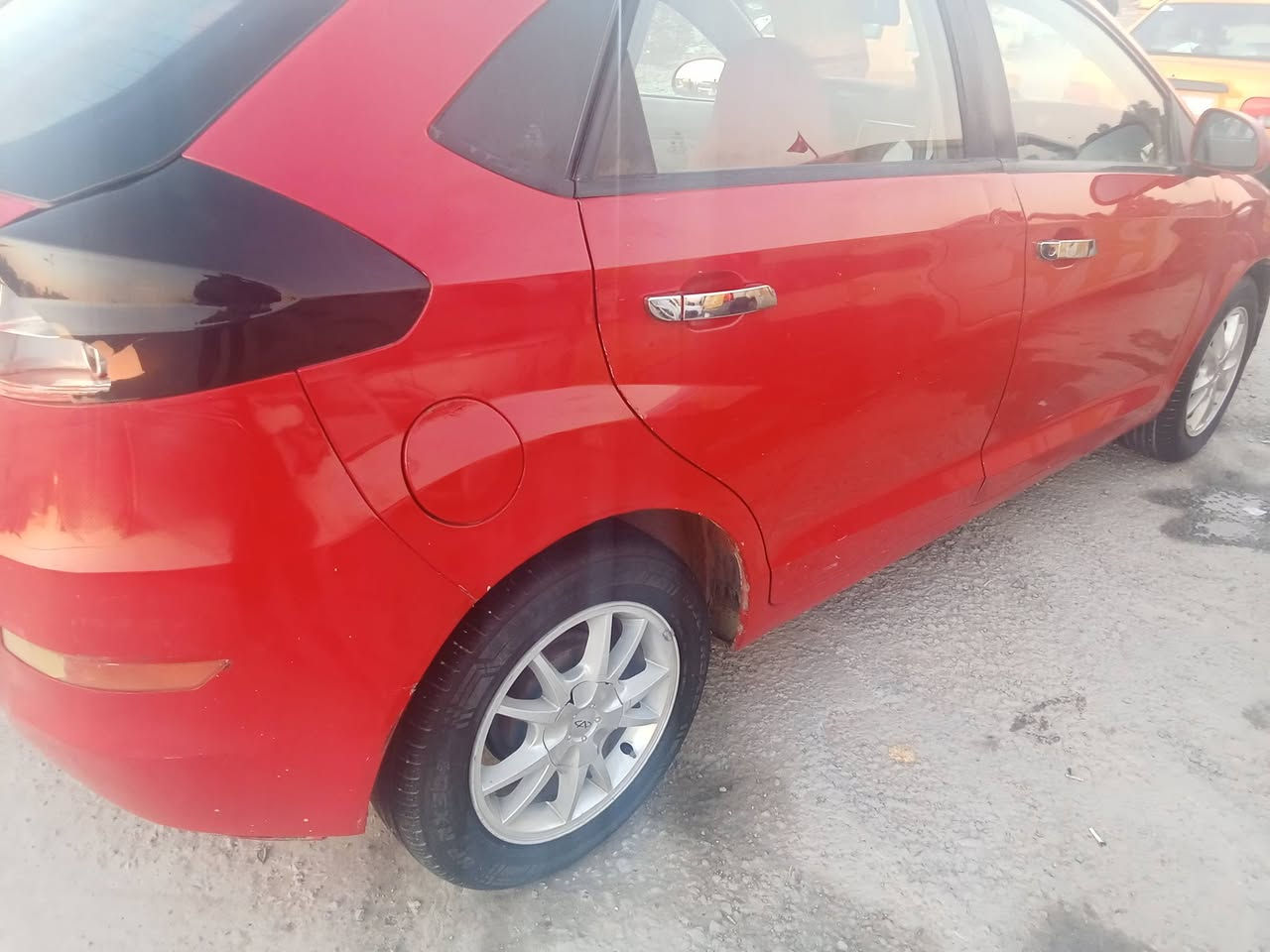 فلاوين 2012 باسمي سنويه لل29 انكليزي تحويل مباشر هزة جديده محرك تبريد ثلج كير لوز صدر مكفول  شاشه كامرات جاهزة مال جني السياره بيها خياسات معمره شي بسيط رايدها ب42$ بغداد ***********
