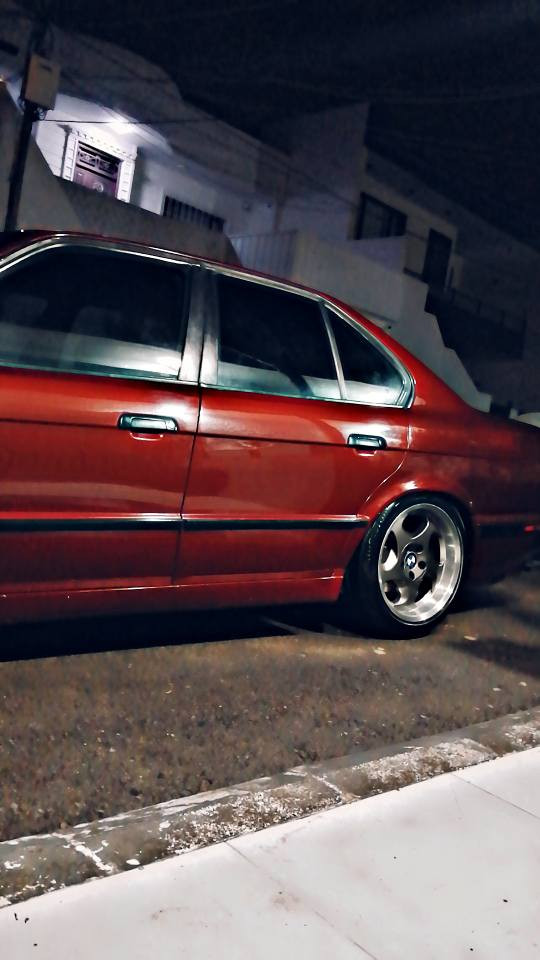 Bmw v8 540 belad 8bston.raqam gerade nmwna lajwane saearaka model 1994 slaeda 4jamkara baea  sanawe tazaea *********** basfroshtna xwar hamwbazar السليمانية, العراق
