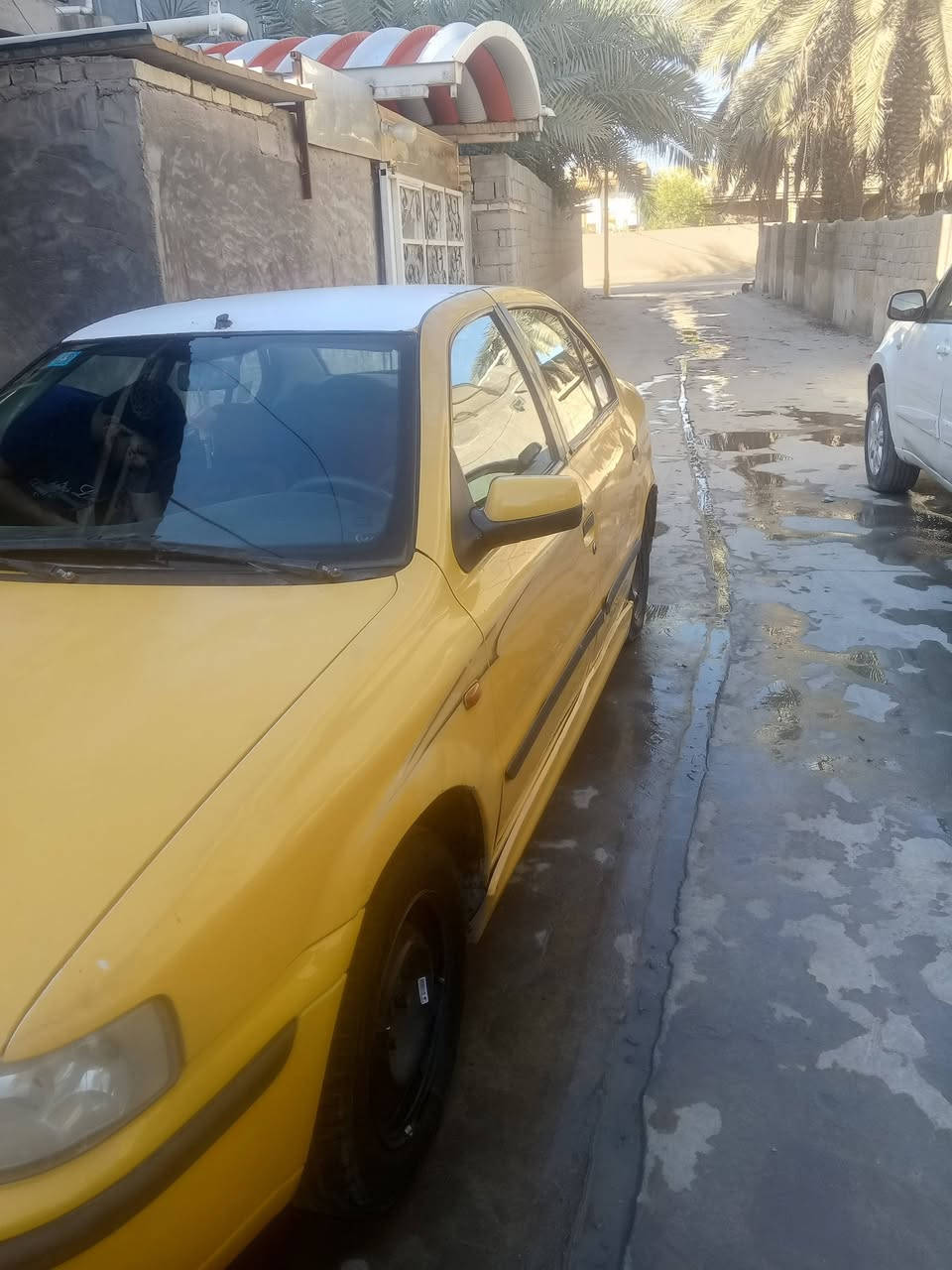 السلام عليكم سمند ٢٠١٠محرك وگير مكفول تبريد شغال صدر جديد السيارة مصفرة هيئة وغرامات سنتر لوك حتى الجنطة تجي تشوف بعينك أو الاتصال ع الواتساب ***********
