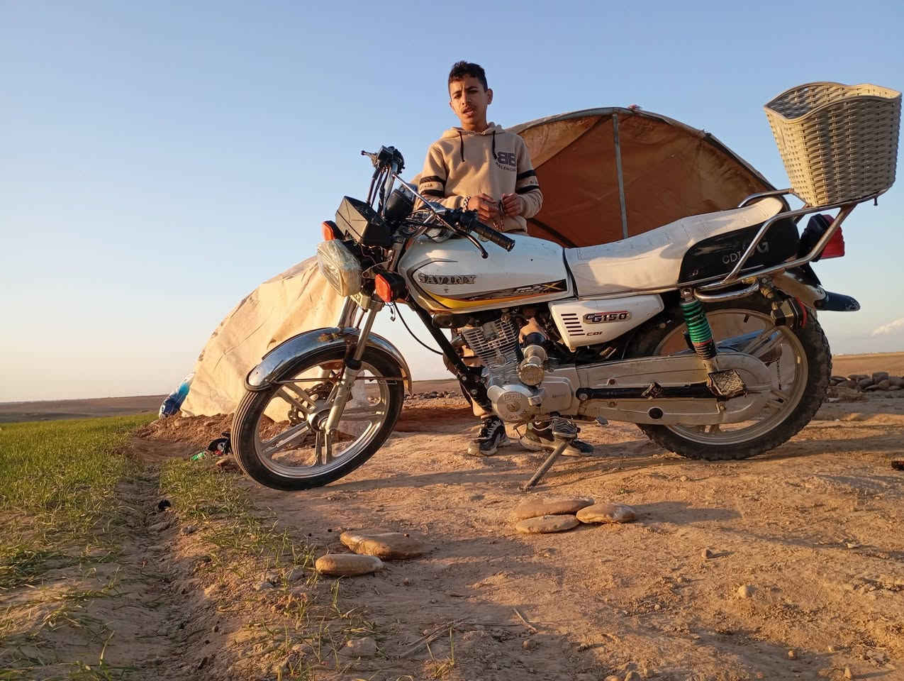 موطور للبيع سافان موديل 21 كهربائي كله شقاله السعر 400 الرقم***********
