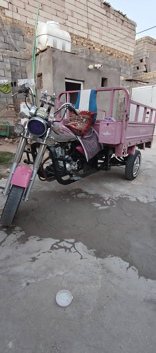 السلام عليكم ستوته للبيع مواليد 17 أوراق ابن جبرين تايرات جدد صبغ شاصي جدد دبلات جدد ستوته ربع ما ذب عليه
وسعر خاص *********** الشراي يخابر وبي خير ويدلله
