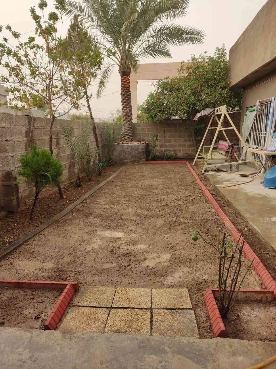 سلام عليكم تكريب وشلاع النخيل وشلاع المايه وتصميم حدائق بسعار مناسبه ***********
