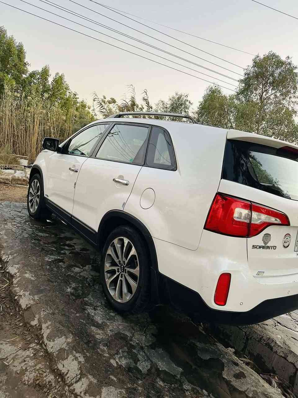 موديل 15وارد خليجي فول مواصفات رقم بغداد بيها رش بل تكمه بدون مجعون  وجاملغ امامي صبغ ولباقي مكفول السعر 165 وبيها مجال مكاني بابل حصوه***********
