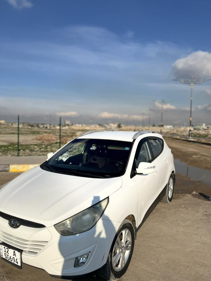 السلام عليكم تيكسون للبيع مديل 2013

السيارة رقم نينوى شرط التحويل باسمي

الضرر جاملغ اليمين فقط ماشية 250 الف

الشراي يتصل  على الرقم وهلا بيه

***********
