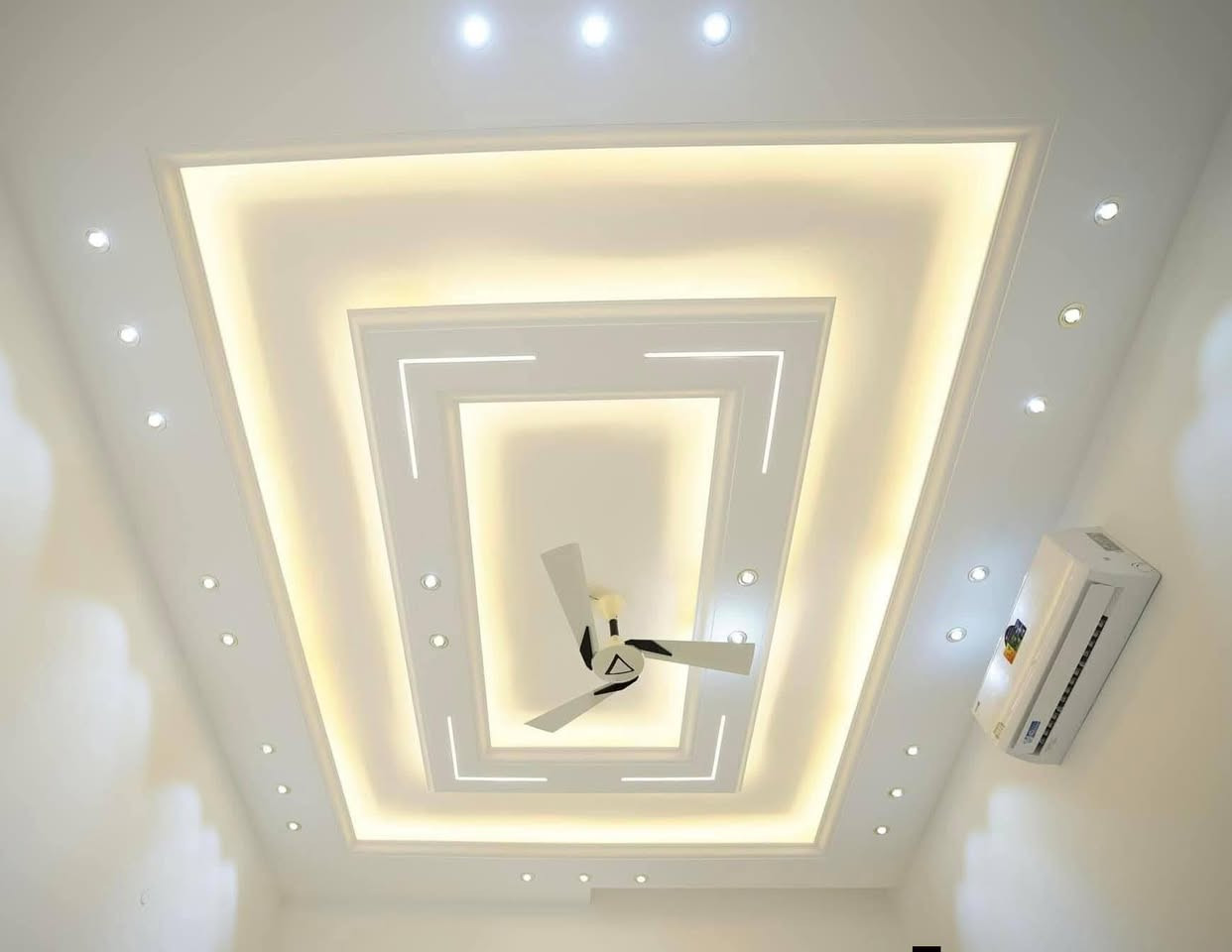 نقدم لكم أعمالنا
في تكريت
نعمل جميع التصاميم والديكورات العصريه الحديثه 💕
نتمنى أن ينال إعجابكم
عليكم الاختيار وعلينا التنفيذ
#الجميع
***********
