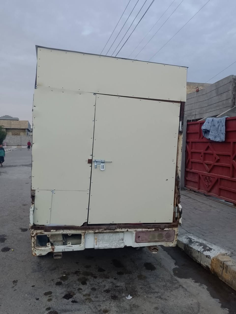 سلام عليكم عيوني
سياره شيري حمل للبيع 
موديل 2011 رقم كربلاء 
محرك سفن كي ياباني كير اوتماتيك 
سياره نضافتهه وسط 
سياره شغاله تمشي بس محركهه بي رخاوه 
اذا تريد تبدله سعره 400 الف 
عليهه غرامه 200 الف 
سنويه ساقطه 2020 عندي وكاله خاصه صاحبهه بكربلاء 
سياره سعرهه 30 وبي مجال تفيد أهل شركات الموزعين
أهل البسطيات   مكاني لانبار قضاء الكرمه ورجاء الي 
مايعرف بأسعار التحوير لايكسر بحلال العالم سياره 
يردالهه شويه ترتيب فقط 
 ***********
