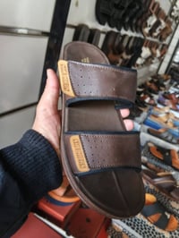 شحاطه رجالي طبي خفيف سعر القطعه 4 ونص  الكارتون 12 قطعه  للحجز واتساب ...