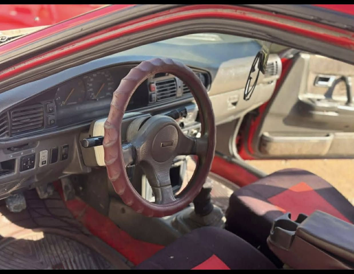 مودل 90 كيرو مةكينو بةناوكردن بةشةرت بةناوى خومة مةكينو 12وبةخة 
شوين هولير بنصلاوة 
نرخ 30ومجال
*********** أربيل, العراق
