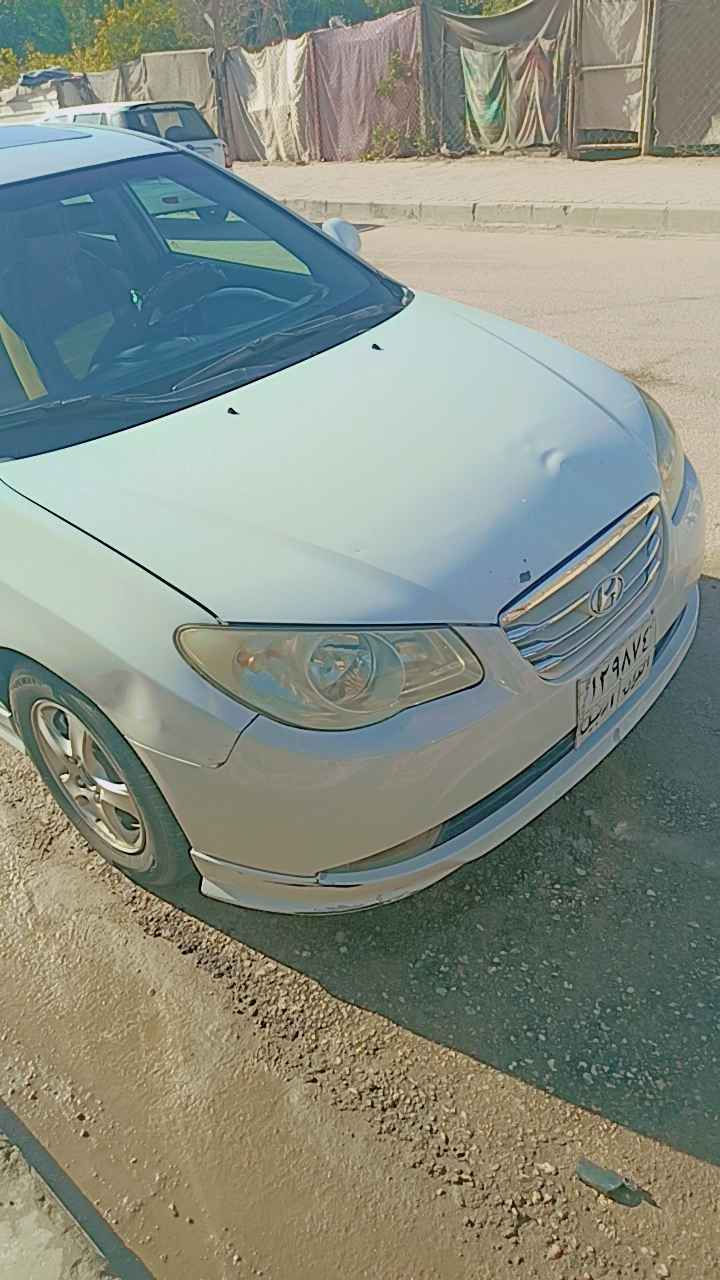 السلام عليكم ورحمه الله 
الانترة افانتي موديل ٩ محرك الفين فتحة وتحكم سترين و شاشة 
سعرها شدة  مكاني النجف حي وفاء رقم الهاتف 
*********** Singapore
