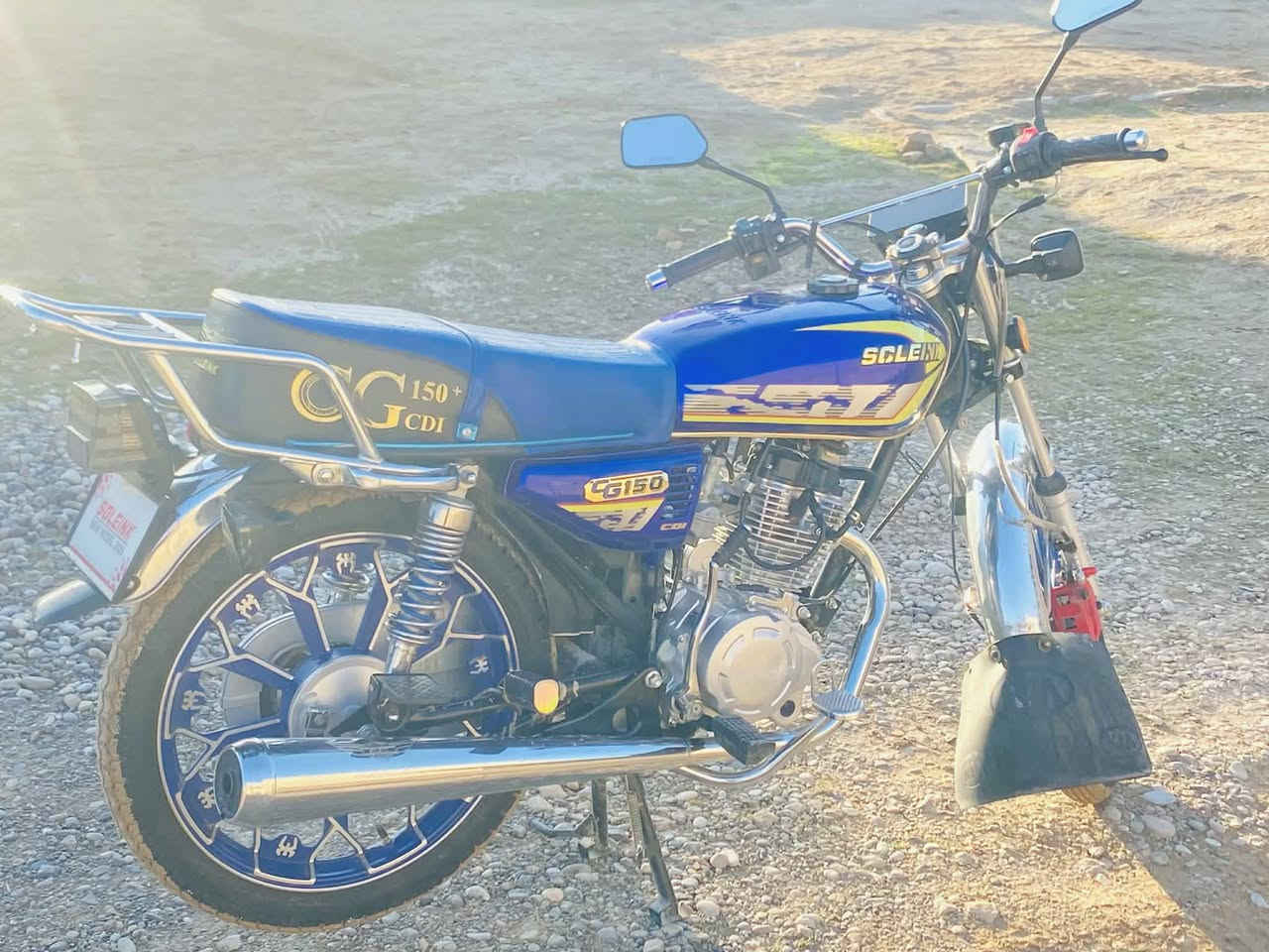 السلام عليكم سيفان موديل 25 صارله شهرين من مشدود محرك 150 نضافه فول بصمات تشغيل عن بعد 
المكان العيثه 
السعر  850 وبي مجال شي قليل 
ه‍  ***********
اتصل ودلل
