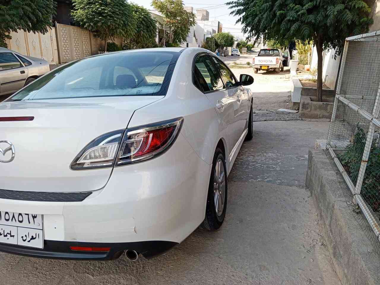 مازدای 6 2012 سپی صەدەف
گێڕو مەکینە بەشەرت
دەبڵ گێڕ چوار جام کارەبا ئاوێنە کارەبا
شاشە ئایپادو کامێرا چواتایەی تازەی لەژێرە
سەنەوی بەسەر چووە بەشەرتی تەحویل و غرامە
دوو پارچەی بۆیاخە چەمەلەغی پێشەوەی سەکن دەعمە بێ ناوگرتن چەمەلەغی لای سایەق خۆم بۆیاخم کردووە لەسەر ساغی سەیارەکە ماڵی خۆمەو هی مەعرەز نییە هەموو گیانی بەشەرت تازە پێش و دوایم داگرتووە یەک دینار مەسرەفی تیا نییە زۆر لەوێنەکان جوانترە بۆ زانیاریتان لە 
سلێمانیم ژ.م *********** سعری 93 گەڵاو معامەلە .
تێبینی جوابی کۆمێنت نایەمەوە .
