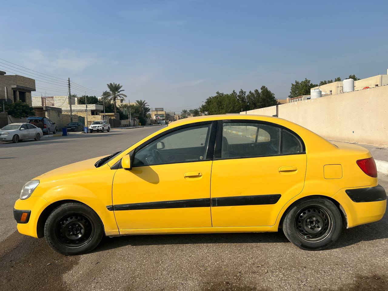 كيا ريو 2008
رقم بابل جديد
هزه جديده
مصفره هيئة وغرامات
مكينة جديده 
مكان السياره كربلاء
السعر 74 وبيها مجال قليل 

للاتصال *********** كربلاء, العراق
