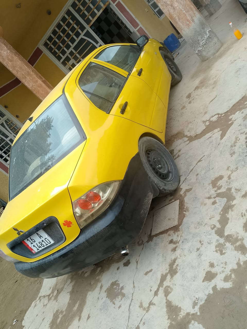 للبيع لانسر موديل 2010 مكينه الفين سياره جاهزه مكينه مكفوله مصبوغه عام مابيهه حادث ابد مكفوله من حادث سياره كلش حلوه سنويه بسمي مشروع وطني سعرهه 64 مجال بسيط للشراي عنواني بغداد الكرغوليه ***********
