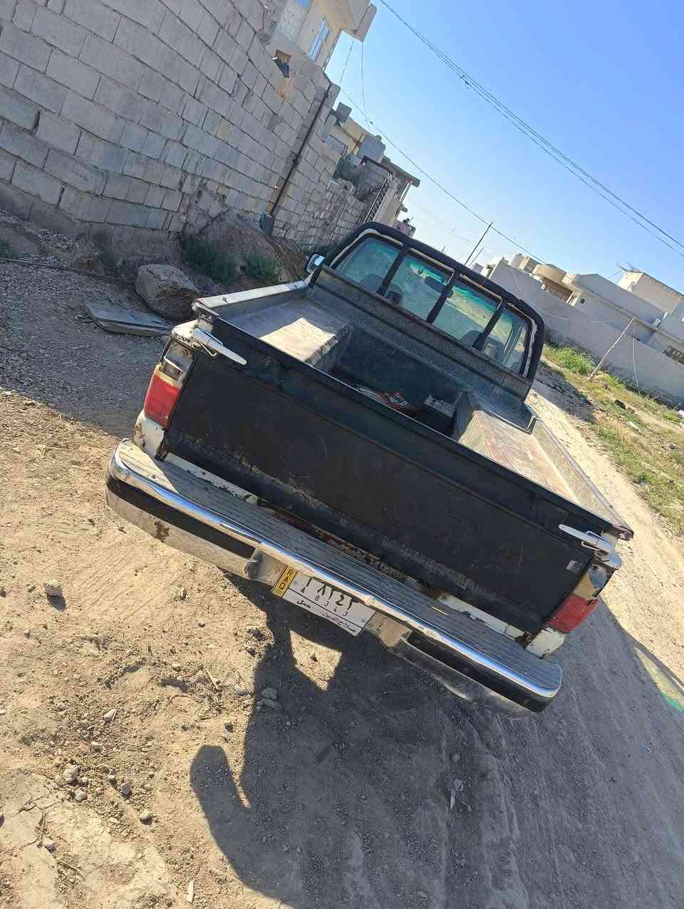 بيكم 85 رقم صلاح الدين مكانها ديالى بعقوبه 
السياره كير ومحرك نظيف بدون تنقيص ولا تبخير السياره خير من الله والكشر كدام عينك 
عارضها ب 30 .سنويا نافذه لل 2027 . 
***********
