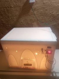 مفقصه بيض • ٩٠–٩٥ بيضه • حرارة توماتيك